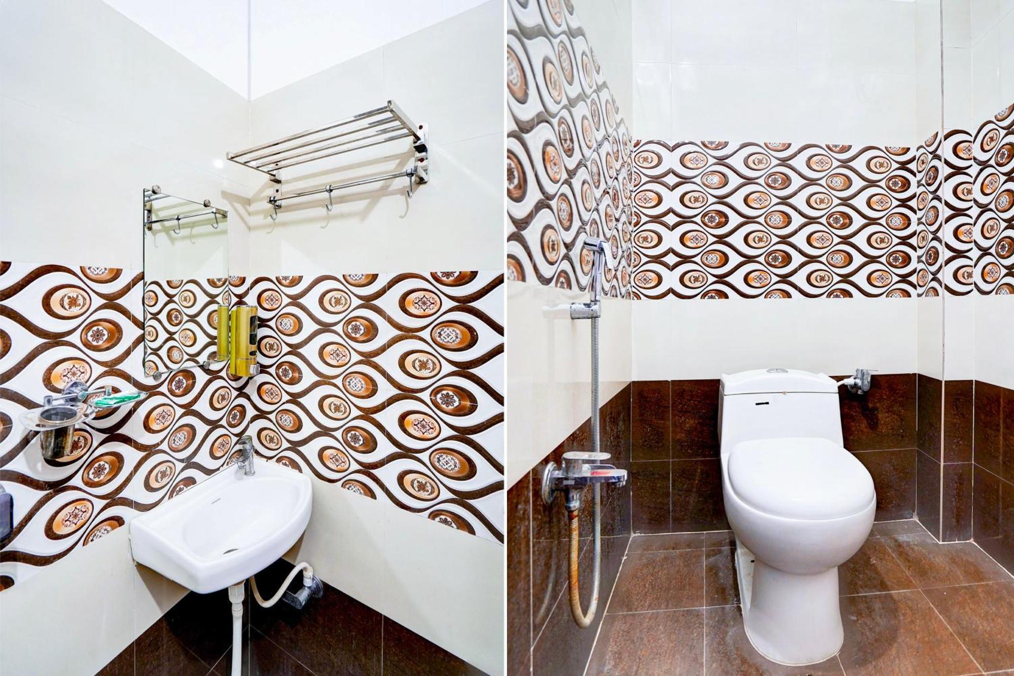 Super Hotel O Blw Kakarmatta Near Banaras Junction Варанаси Экстерьер фото